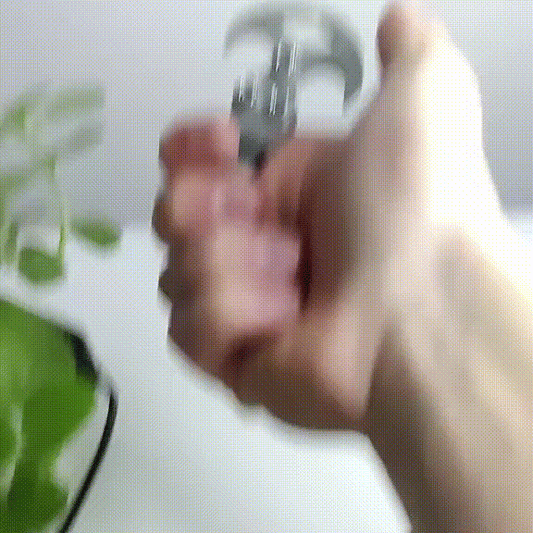 Grappling hook in action